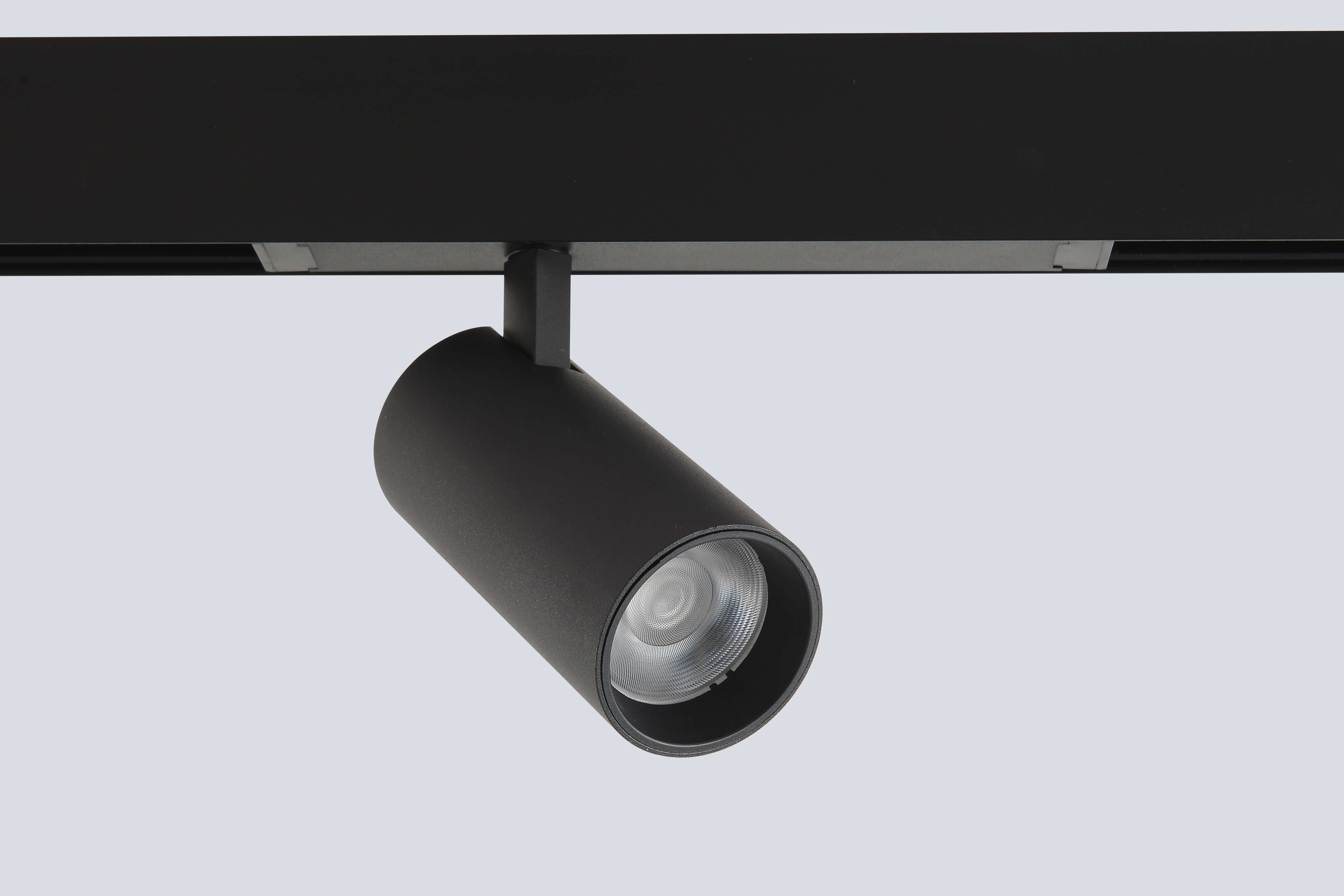 Светильник трековый 220v crystal lux clt 0.35 003 18w bl 4000k